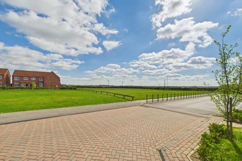 2 bedroom semi-detached house for sale, Slayersdale, Driffield, YO25 5EA