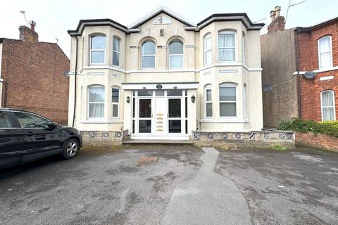 Hampton Road, Southport, PR8 5DY