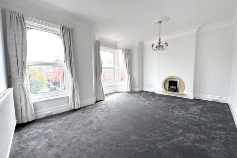 2 bedroom flat for sale, Hampton Road, Southport, PR8 5DY