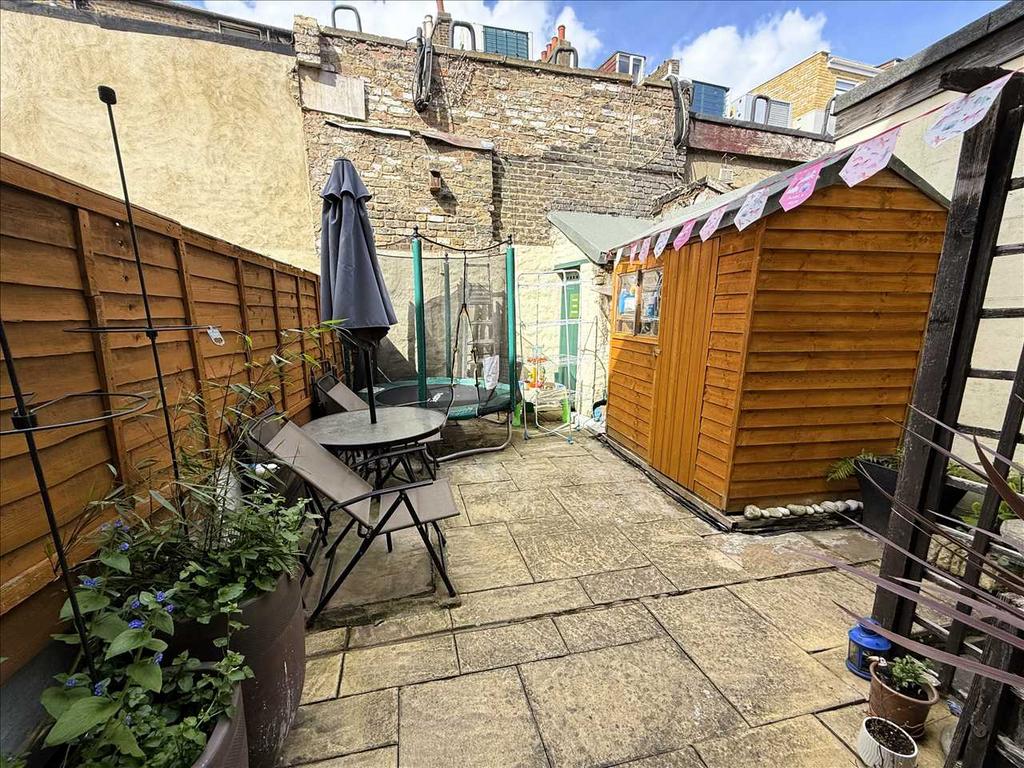 Rear Courtyard