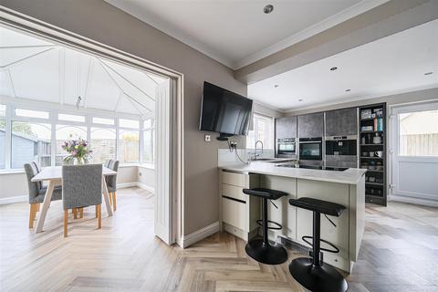 Lynton House Station Road, Christian Malford, Chippenham, SN15 4BG