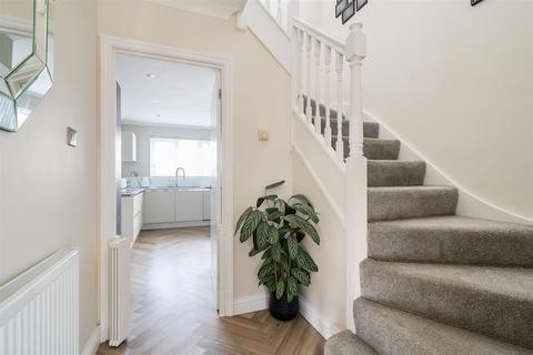 Lynton House Station Road, Christian Malford, Chippenham, SN15 4BG