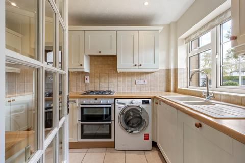 undefined, Rembrandt Way, Walton-on-Thames, KT12