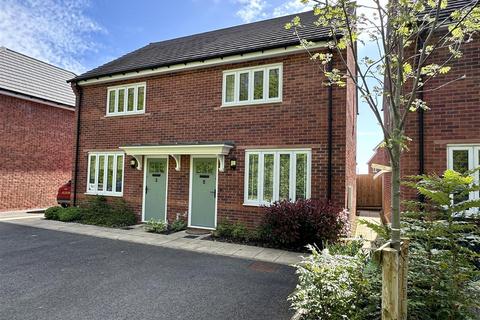2 bedroom semi-detached house for sale, Cumberbatch Close, Alcester