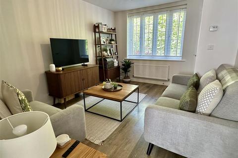 2 bedroom semi-detached house for sale, Cumberbatch Close, Alcester