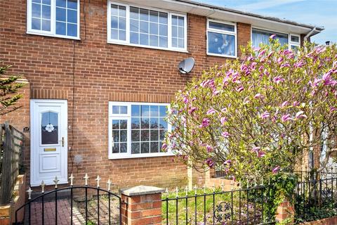 3 bedroom terraced house for sale, Elmwood Drive, Walton, Wakefield, West Yorkshire