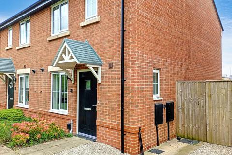 3 bedroom semi-detached house to rent, Beaminster Avenue, Cottam, Preston