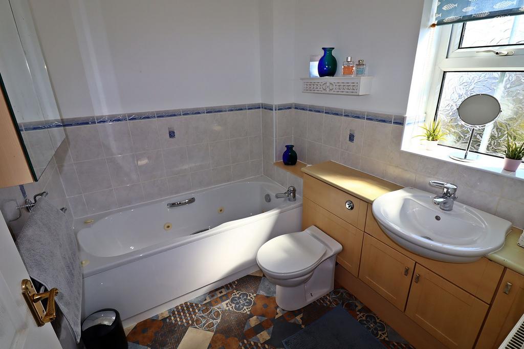Ensuite