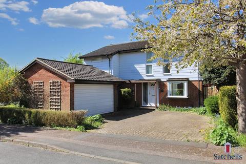 4 bedroom detached house for sale, Fouracres, Letchworth Garden City, SG6