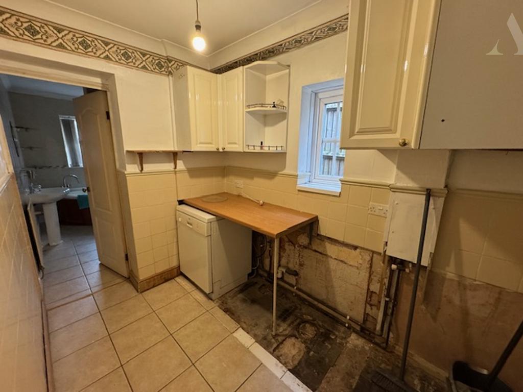 7 crossfield Road utility room