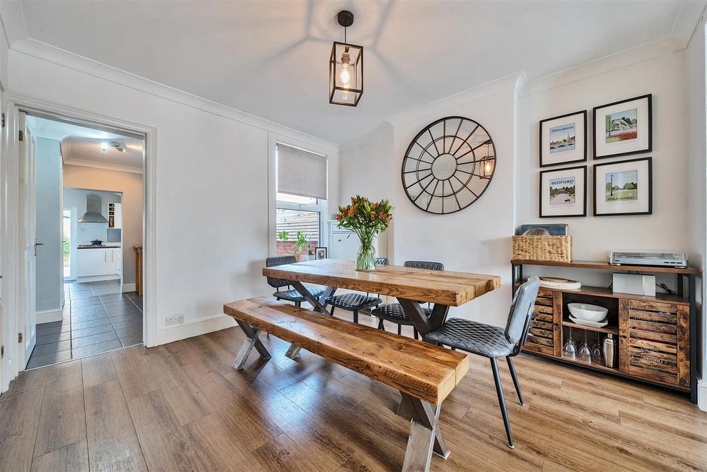 1279273 (4).jpg