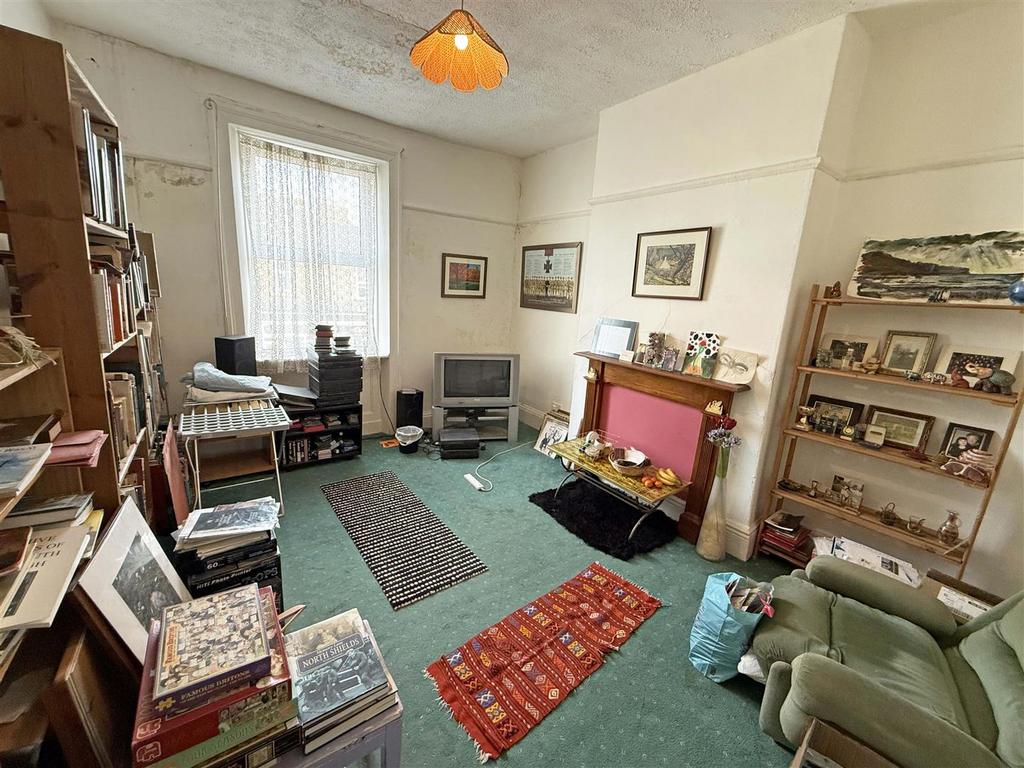 Living room.jpg