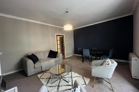 2 bedroom maisonette to rent, Balmoral View, Rattray, Blairgowrie