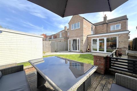 3 Daly Avenue, Hampton Magna, Warwick, CV35 8SE