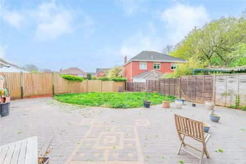 19 Hookacre Grove, Priorslee, Telford, TF2 9GG