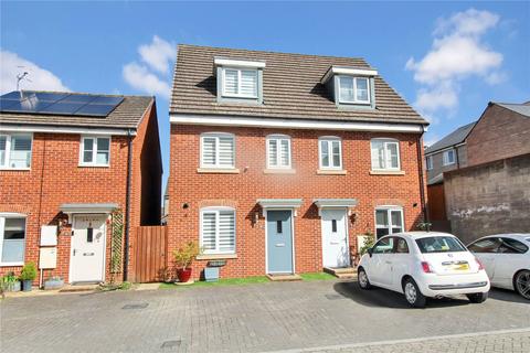 21 The Farm, Purton, Swindon, SN5 4GE