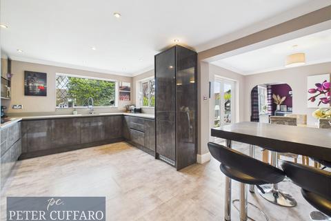 undefined, Ware Road, Hertford SG13