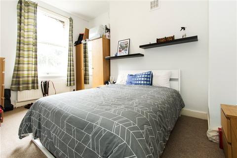 1 bedroom apartment to rent, Colvestone Crescent, Hackney, London, E8