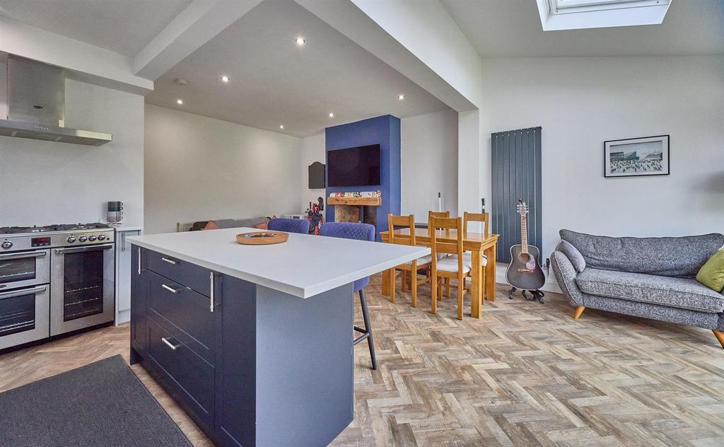 23 Flamville Road BB 8.jpg