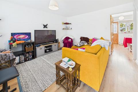102 Frome Road, Bath, BA2 2PP