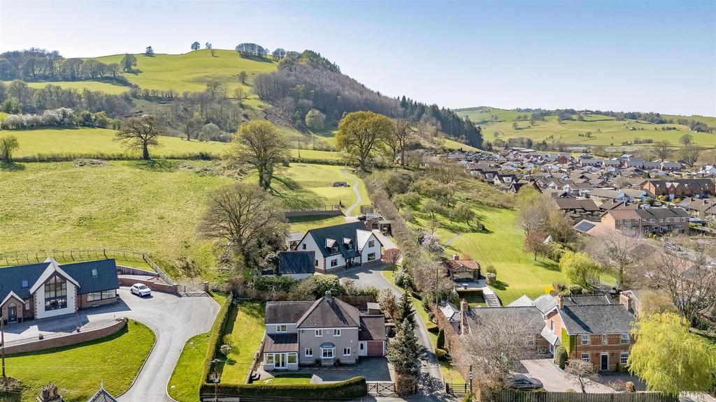 1027 The Beeches,Kerry,Newtown,SY164 NY-07.jpeg