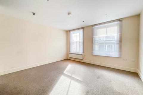 1 bedroom flat for sale, Thames View Court, High Street, Gravesend, DA11