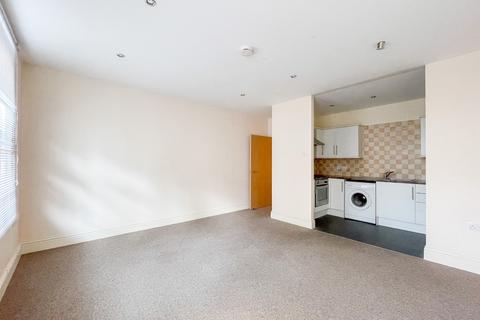 1 bedroom flat for sale, Thames View Court, High Street, Gravesend, DA11