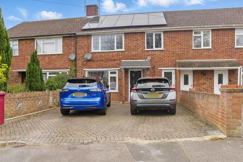 3 bedroom terraced house for sale, Virginia Way, Reading RG30