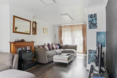 3 bedroom terraced house for sale, Virginia Way, Reading RG30