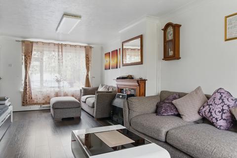3 bedroom terraced house for sale, Virginia Way, Reading RG30