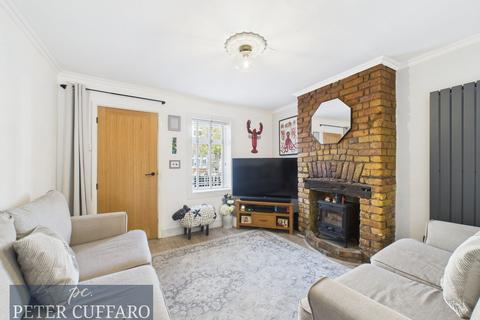 3 bedroom semi-detached house for sale, Gilpin Road, Ware SG12
