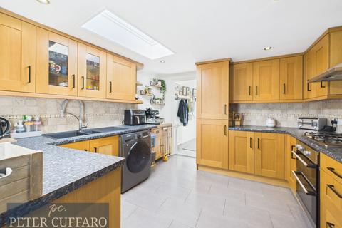 3 bedroom semi-detached house for sale, Gilpin Road, Ware SG12