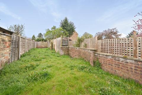 45 Ampthill Road, Shefford, SG17 5BD