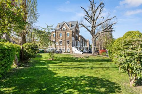 3 bedroom apartment for sale, Green Lanes, London, N4