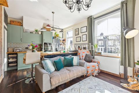 3 bedroom apartment for sale, Green Lanes, London, N4