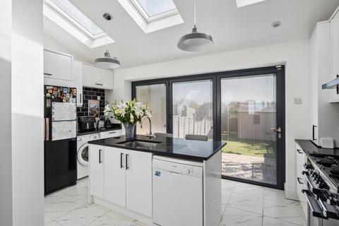 16 Westcott Crescent, London, W7 1PA