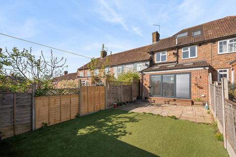 16 Westcott Crescent, London, W7 1PA