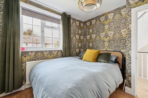 16 Westcott Crescent, London, W7 1PA