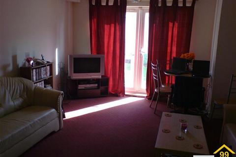 undefined, Dominion Close, Hounslow, Greater London, TW3