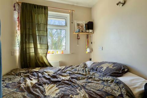 50 Marshall Avenue, Wadebridge, PL27 6BB