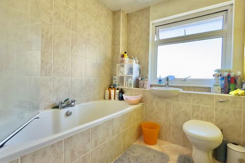 50 Marshall Avenue, Wadebridge, PL27 6BB
