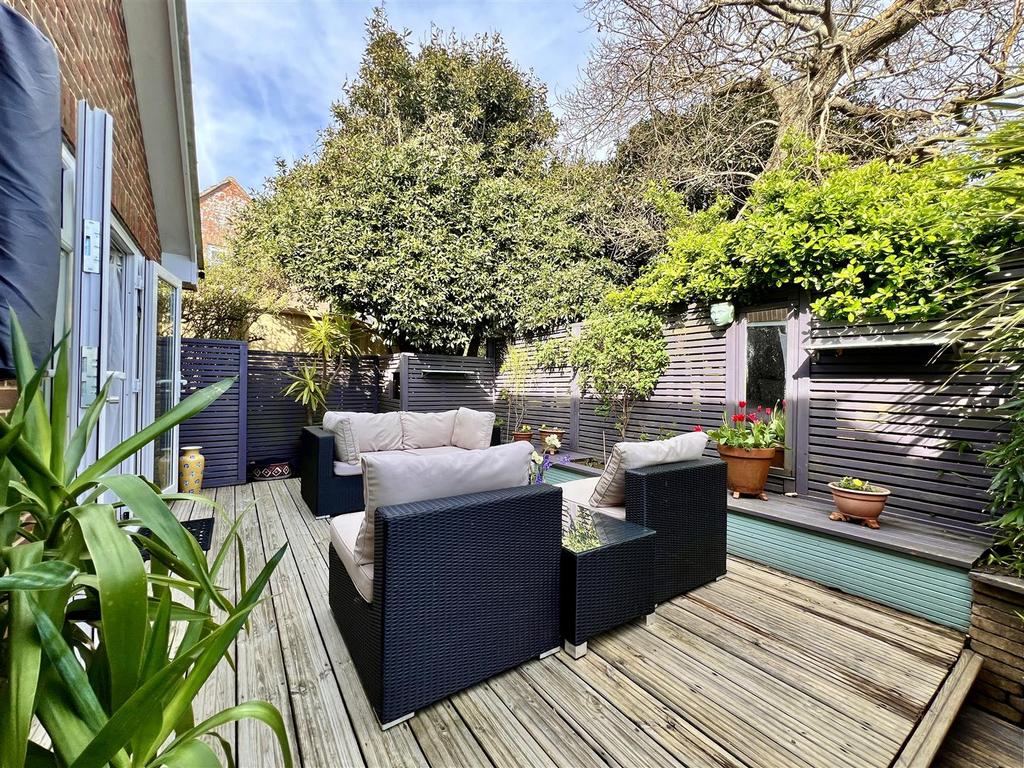 Rear Garden: