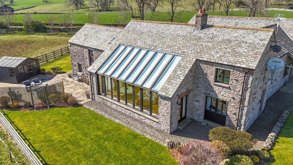 Field House Aerial i.jpg