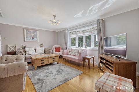 37 Byron Drive, Wickham Bishops, Witham, CM8 3ND