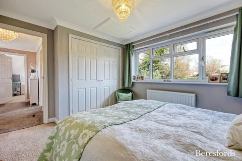 37 Byron Drive, Wickham Bishops, Witham, CM8 3ND