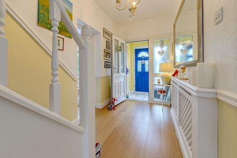 4 bedroom detached house for sale, Enfield EN2