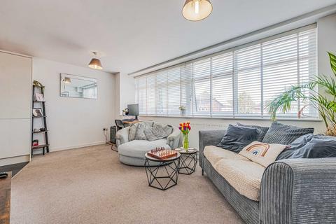 1 bedroom flat for sale, High Street, Rayleigh, SS6