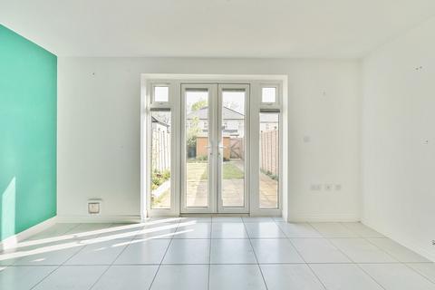 4 bedroom terraced house for sale, Hawkins Way, Eastleigh, Hampshire, SO50