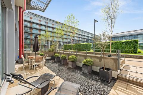 1 bedroom ground floor flat for sale, Highbury Stadium Square, London, N5