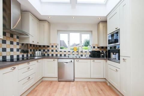 4 bedroom detached house for sale, Leighton Croft, York